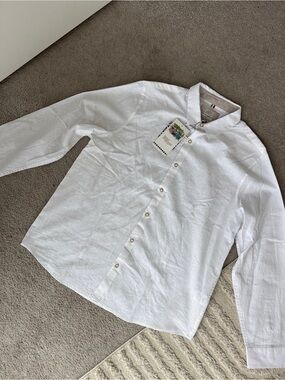 Men's White Casual Button-Down Shirt by